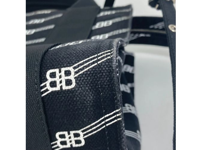 Borsa Tote BB 620884 di Balenciaga Nero - vista 15