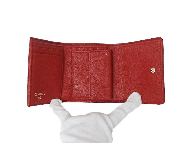 Cartera tri-fold Matelassé Mademoiselle de Chanel Roja - vista 4