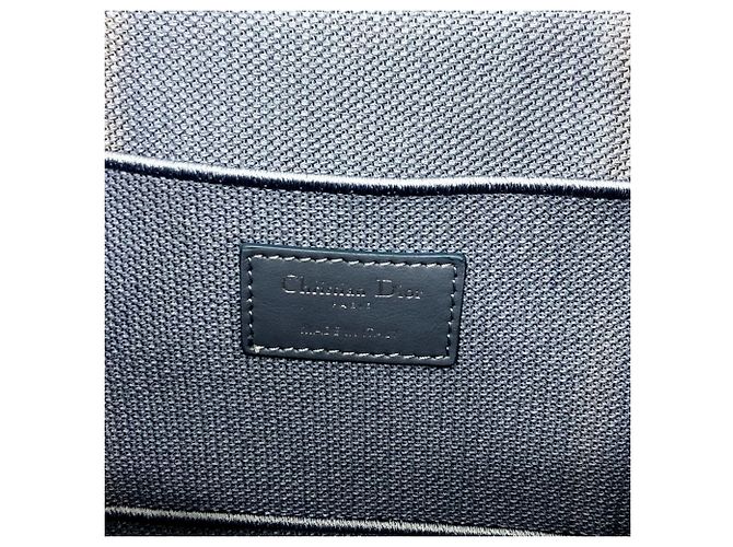 Borsa da toeletta in ricamo blu Christian Dior - vista 13