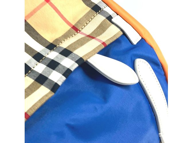 Zaino in pelle beige Burberry - vista 10