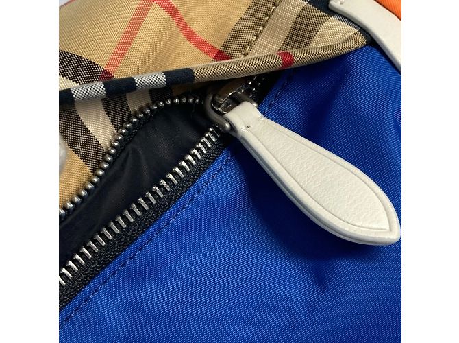 Zaino in pelle beige Burberry - vista 11