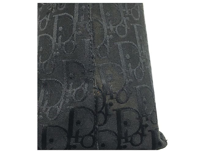 Christian Dior Tote Bag mit schwarzer Blumenstickerei - Ansicht 13