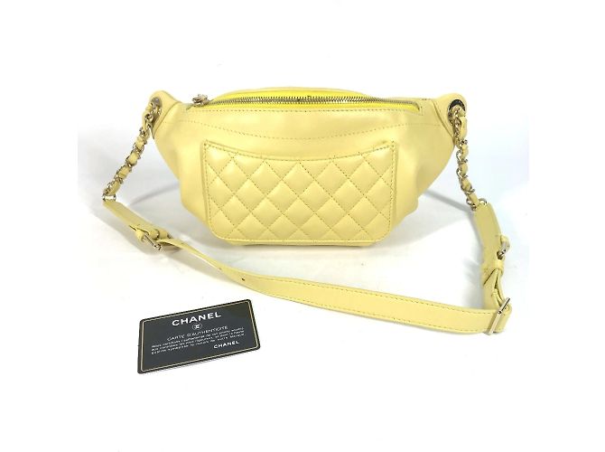 Borsa a cintura con catena Chanel A57832 Giallo - vista 2