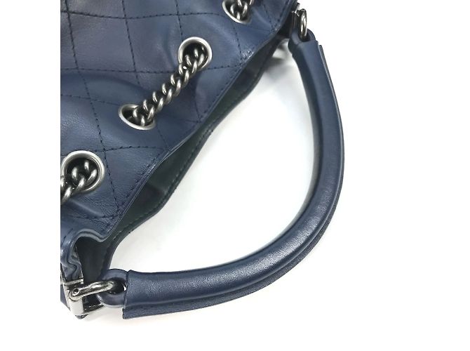Borsa a spalla in pelle blu Chanel - vista 10