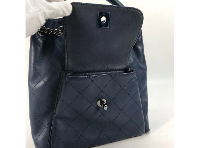 Borsa a spalla in pelle blu Chanel - vista 7