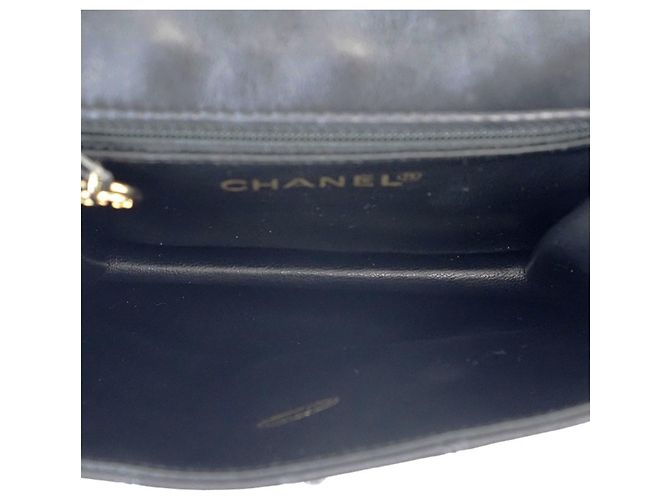 Borsa a vita Chanel Matelassé 70 Nera Nero - vista 7