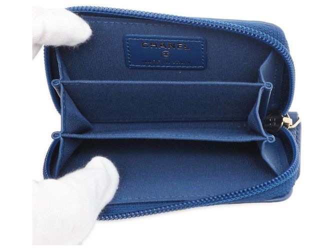Boy Monedero de piel de cordero Chanel Azul - vista 4