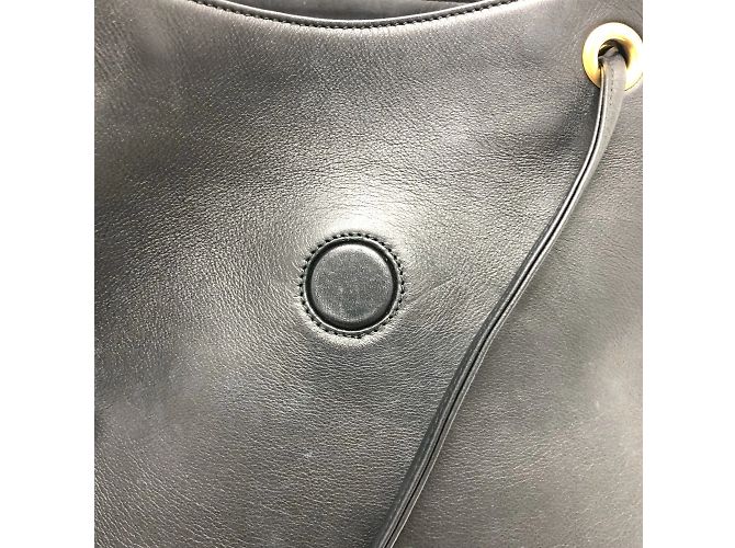 Schwarzer Leder-Rucksack von Gucci - Ansicht 12