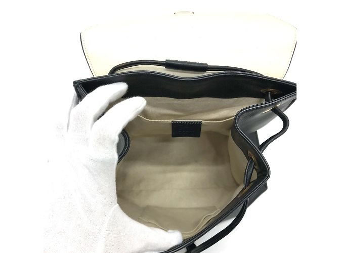 Schwarzer Leder-Rucksack von Gucci - Ansicht 13