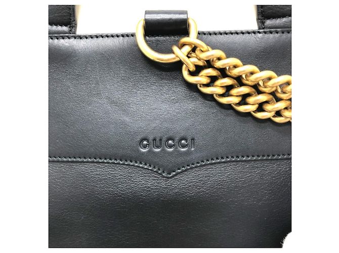 Schwarzer Leder-Rucksack von Gucci - Ansicht 3