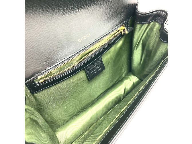 Borsa a spalla in pelle nera GG Marmont 589474 di Gucci Nero - vista 8