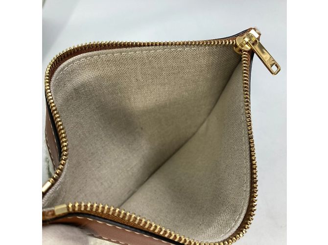 Céline Borsa in pelle Celine 195572ED3-15KZ Bianco - vista 13