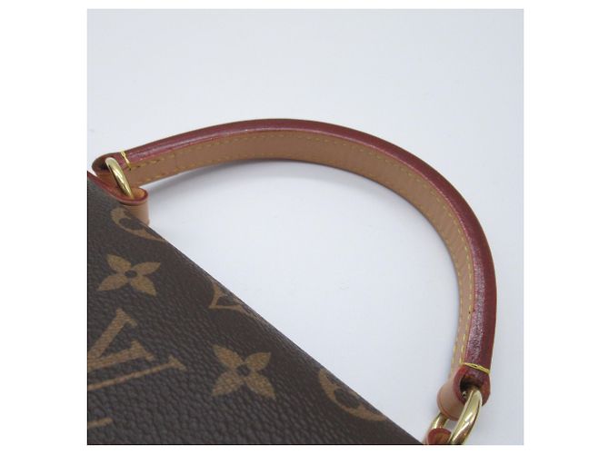 Borsa a Spalla Cluny BB di Louis Vuitton Marrone - vista 8