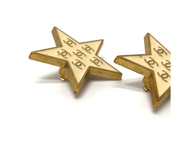 Timeless Chanel Vintage Clip Ohrringe Golden - Ansicht 3