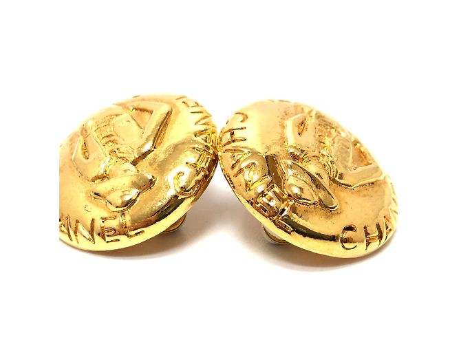 Vintage Gold Clip Ohrringe von Chanel Golden - Ansicht 11