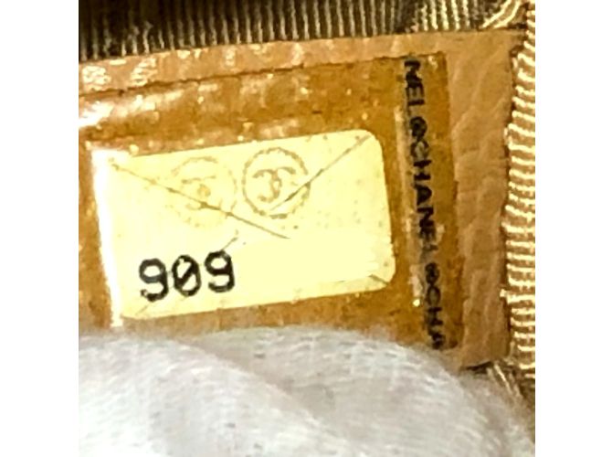 Chanel Beige Leather Shoulder Bag - view 17