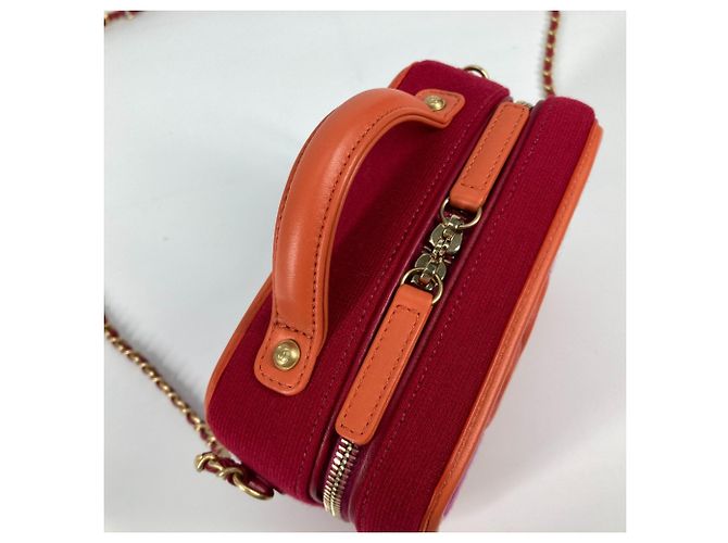 Borsa Crossbody 2WAY CC Mark di Chanel Rosso - vista 9