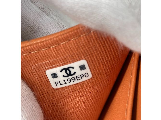 Cartera compacta trifold CC Mark AP0230 de Chanel Naranja - vista 15