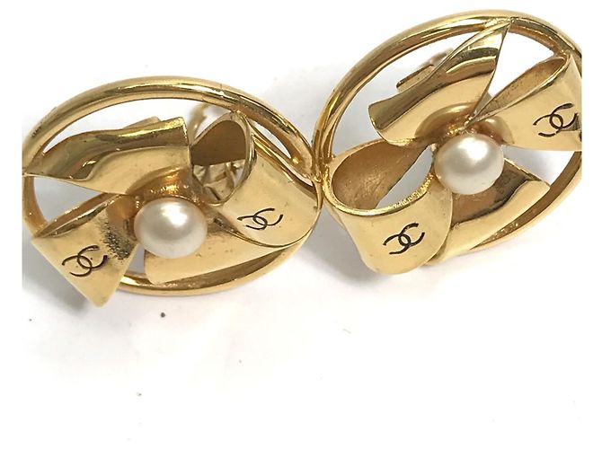 Timeless Chanel Vintage CC Mark Gold Clip Ohrringe Golden - Ansicht 2