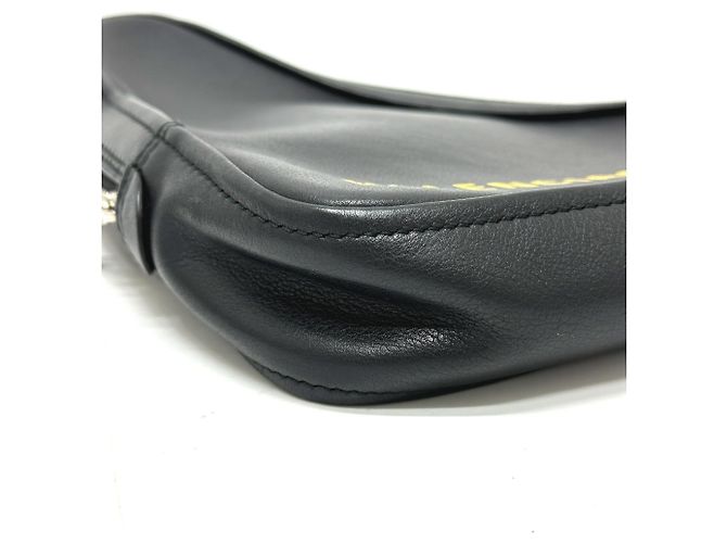 Everyday Pochette in pelle nera Balenciaga Nero - vista 5