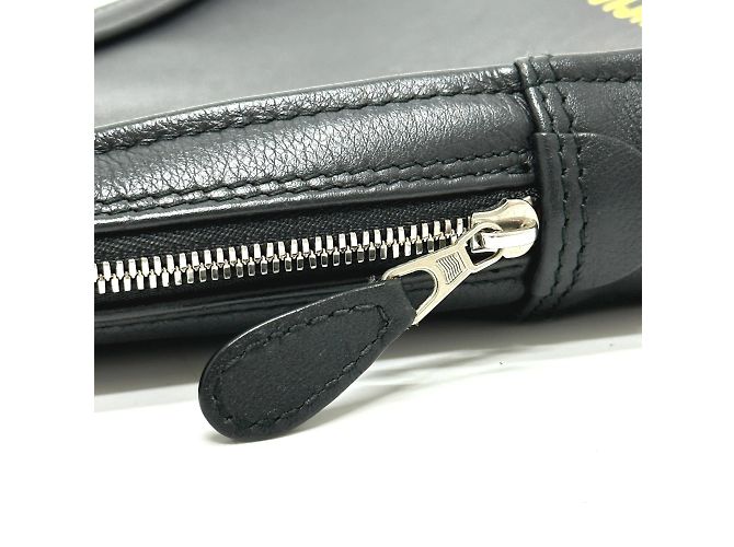 Everyday Pochette in pelle nera Balenciaga Nero - vista 7