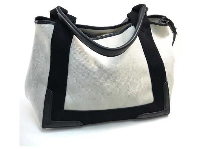 Sac à main Balenciaga 339933 Blanc - vue 3
