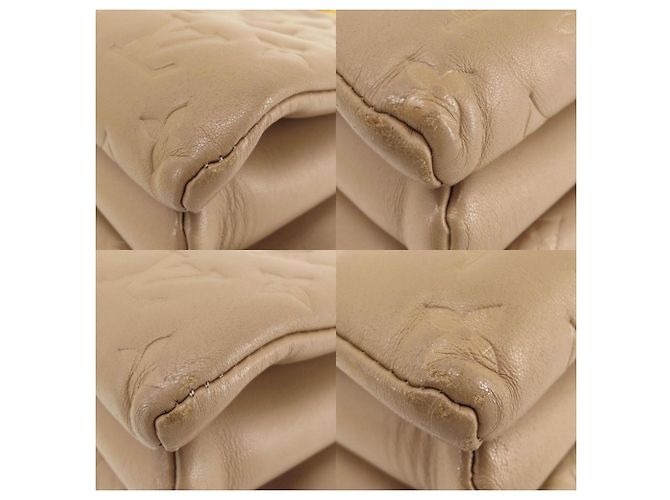 Borsa tote Louis Vuitton M21276 Coussin MM Taupe - vista 10