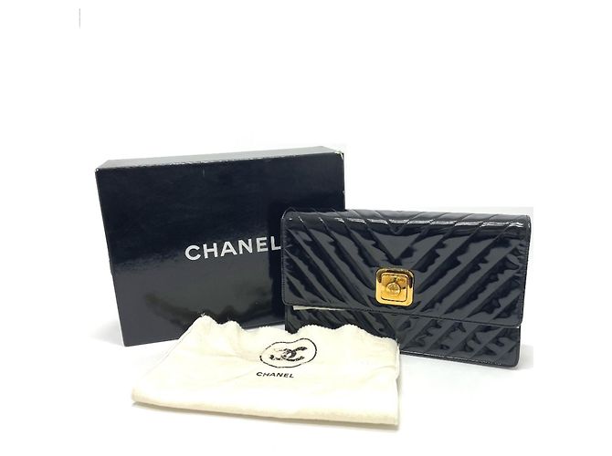 Borsa a spalla Chanel V-Stitch Chevron Nero - vista 12