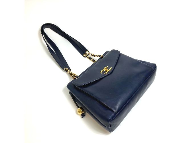 Borsa a spalla in pelle blu navy Chanel - vista 3
