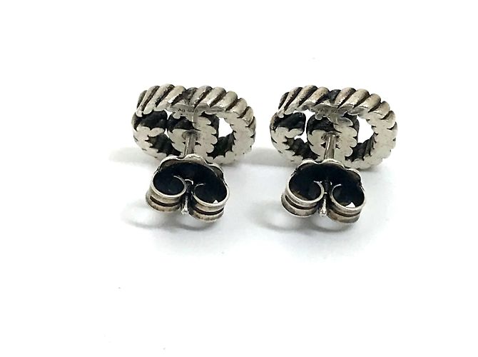 Orecchini in argento con logo GG Marmont di Gucci - vista 4