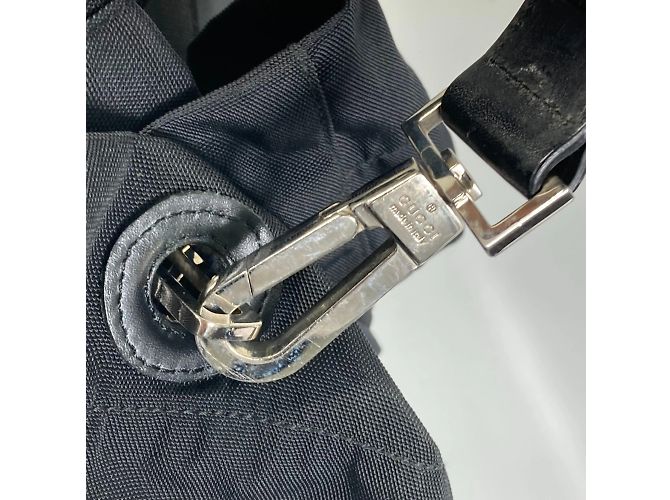 Schwarzer Rucksack Gucci 019.0585 - Ansicht 7