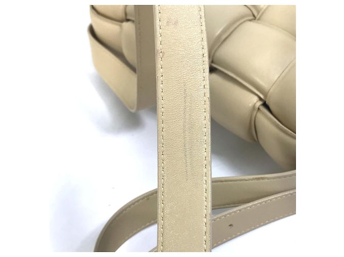 Borsa a spalla in pelle beige Bottega Veneta - vista 14