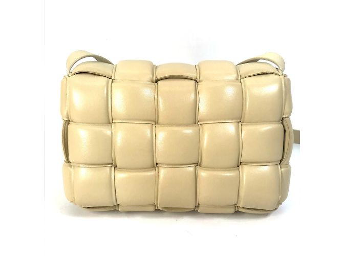Borsa a spalla in pelle beige Bottega Veneta - vista 2