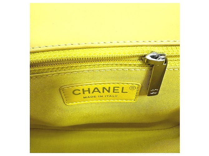 Borsa a spalla in pelle gialla Chanel Giallo - vista 11