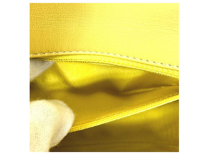 Borsa a spalla in pelle gialla Chanel Giallo - vista 12