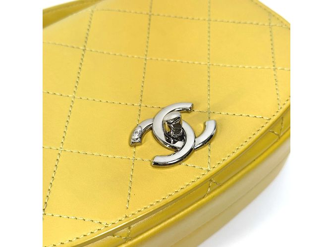 Borsa a spalla in pelle gialla Chanel Giallo - vista 6