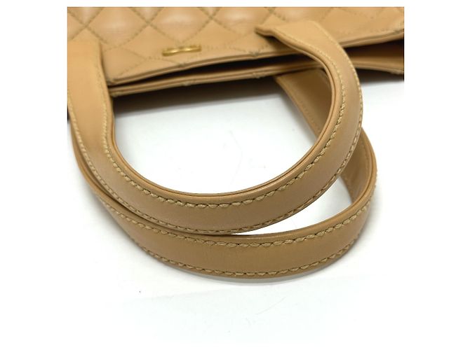 Chanel Beiger Leder Tote Bag mit Pouch - Ansicht 7