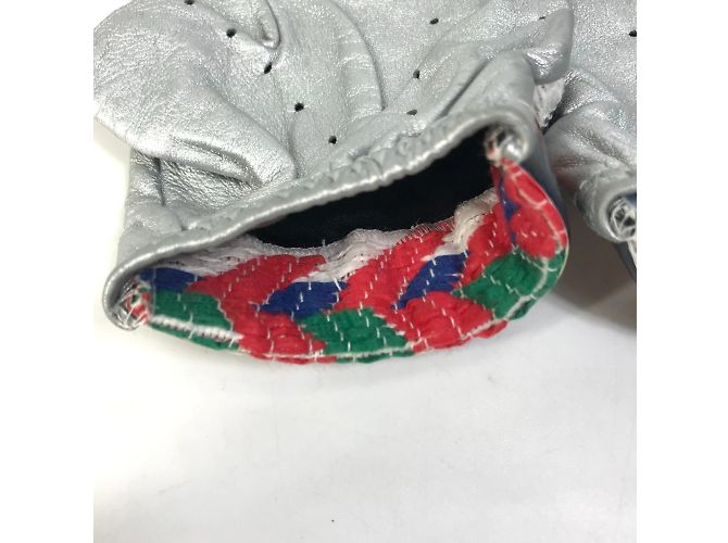 Guanti caldi argento e rosso Chanel 16S - vista 12