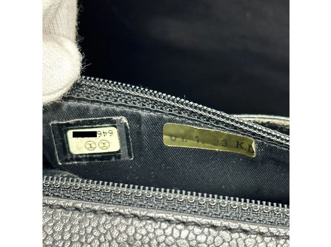 Borsa in pelle nera Chanel A12397 Nero - vista 16