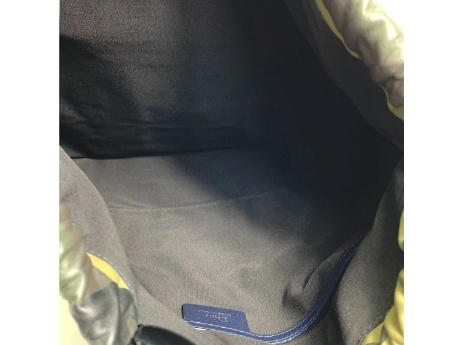 Christian Dior Sac à dos en cuir vert camouflage Dior Homme - vue 10