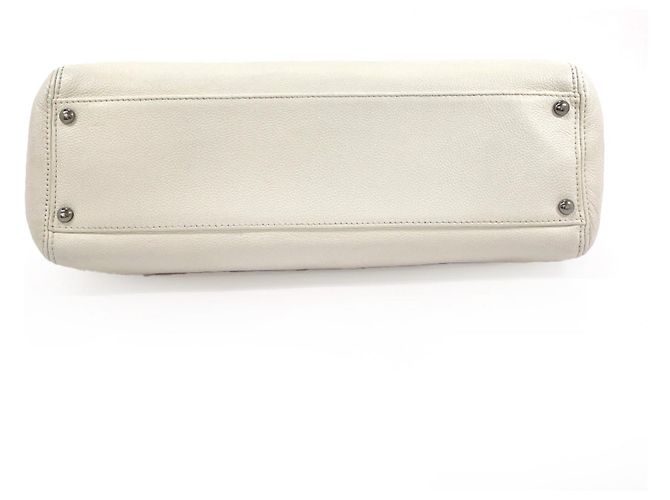 Executive Bolsa executiva Chanel em couro caviar branco - vista 4