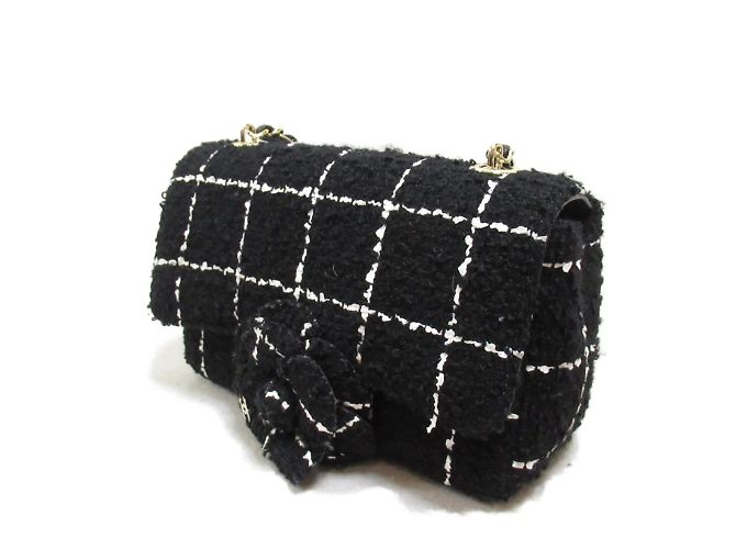 Borsa a Spalla Chanel Mini Matelassé Tweed Camelia Nero - vista 3