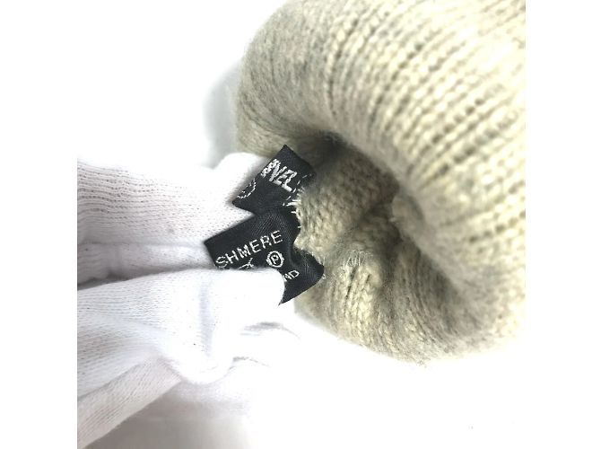 Beige warme Handschuhe von Chanel - Ansicht 7