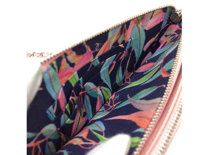Borsa a spalla in pelle rosa Chanel A82527 - vista 10