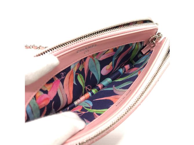 Borsa a spalla in pelle rosa Chanel A82527 - vista 11