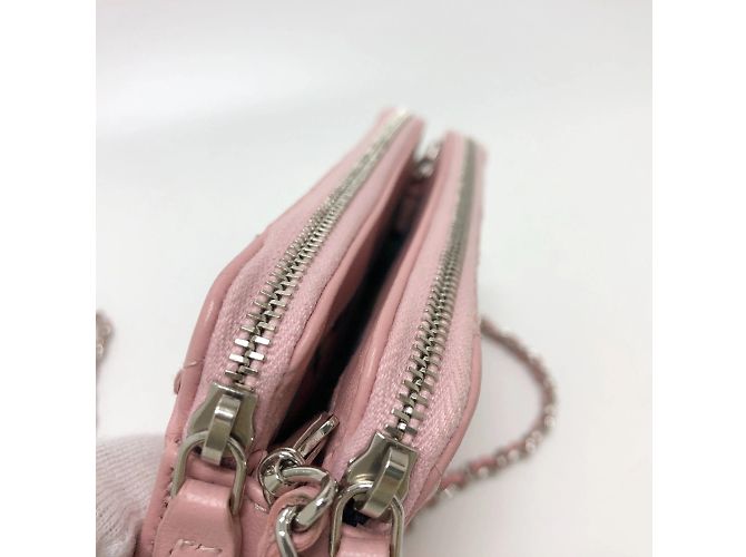 Borsa a spalla in pelle rosa Chanel A82527 - vista 5
