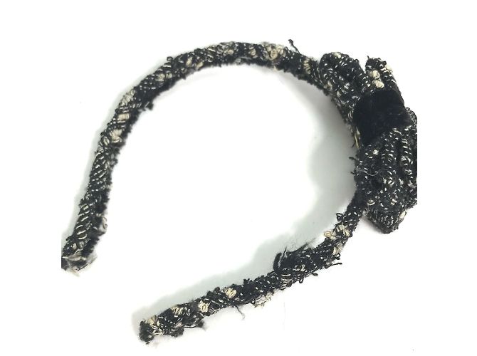 Timeless Fascia per capelli in tweed nero Chanel - vista 2