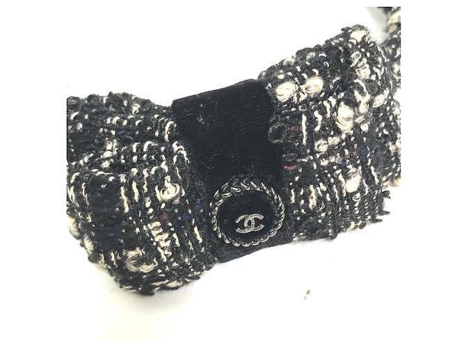 Timeless Fascia per capelli in tweed nero Chanel - vista 6