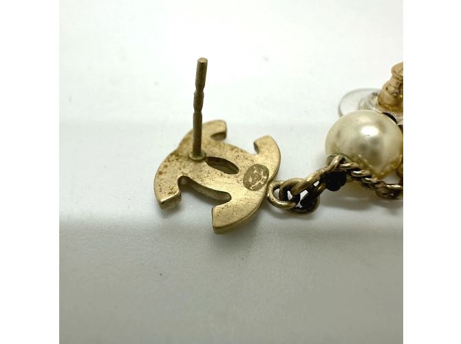 Timeless Orecchini in oro Chanel CC Mark 05A D'oro - vista 10