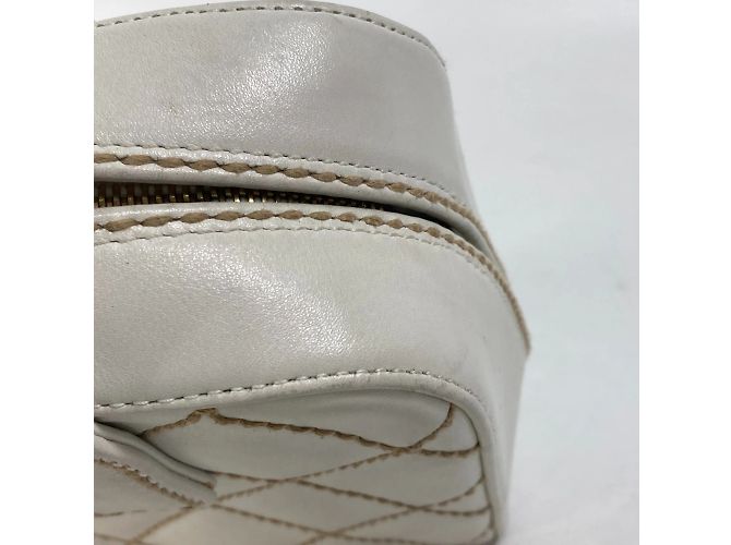Chanel Vintage Mini Duffle Tasche Weiß - Ansicht 14
